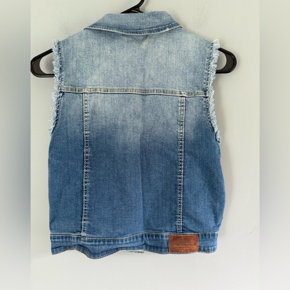 Zara Girls Denim Vest Distressed Sz 11/12 Casual Girl Core Denim Collection - Picture 2 of 10